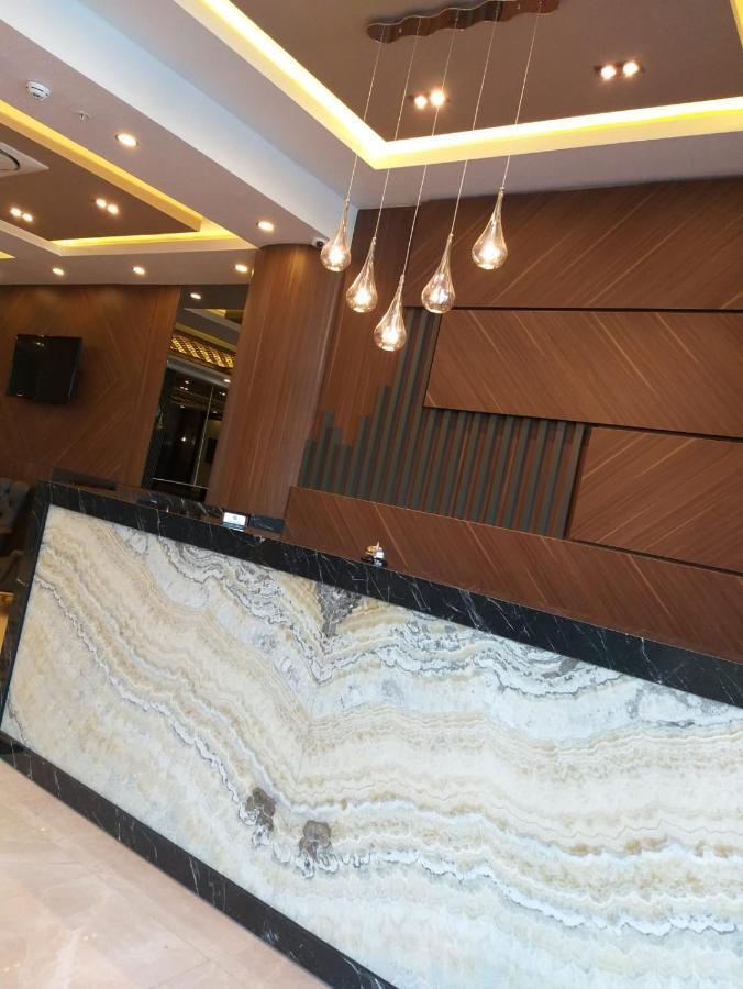 Afyonkarahisar Ema Oeztuerk Thermal Hotel מראה חיצוני תמונה