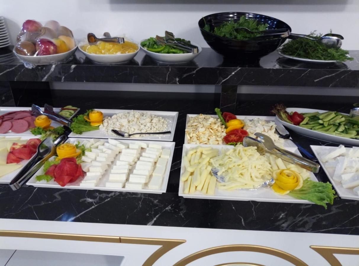 Afyonkarahisar Ema Oeztuerk Thermal Hotel מראה חיצוני תמונה