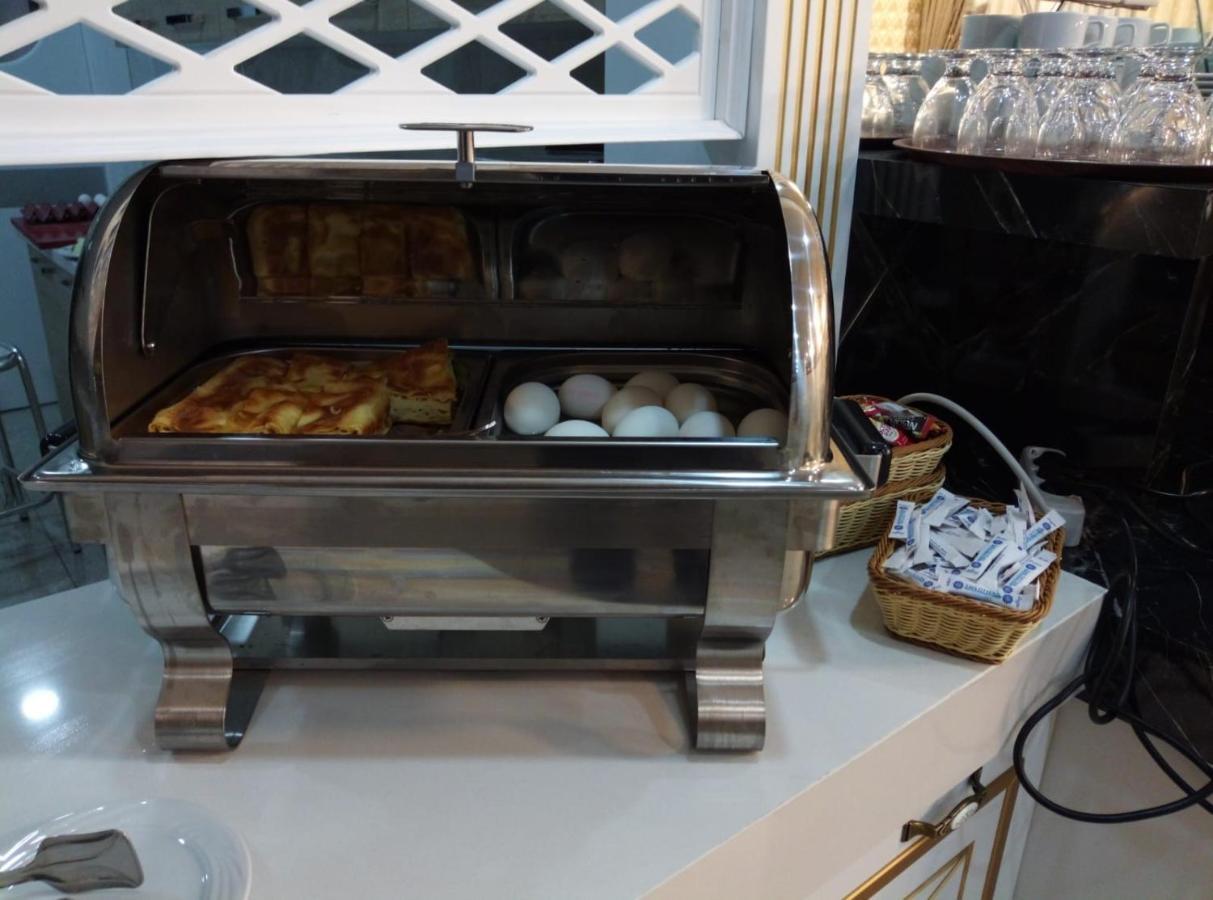 Afyonkarahisar Ema Oeztuerk Thermal Hotel מראה חיצוני תמונה