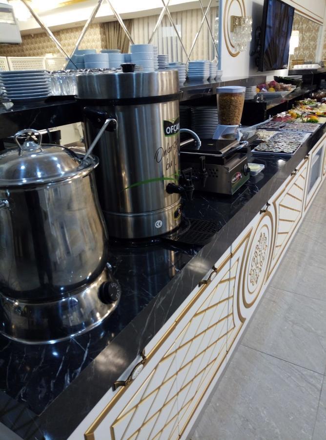 Afyonkarahisar Ema Oeztuerk Thermal Hotel מראה חיצוני תמונה